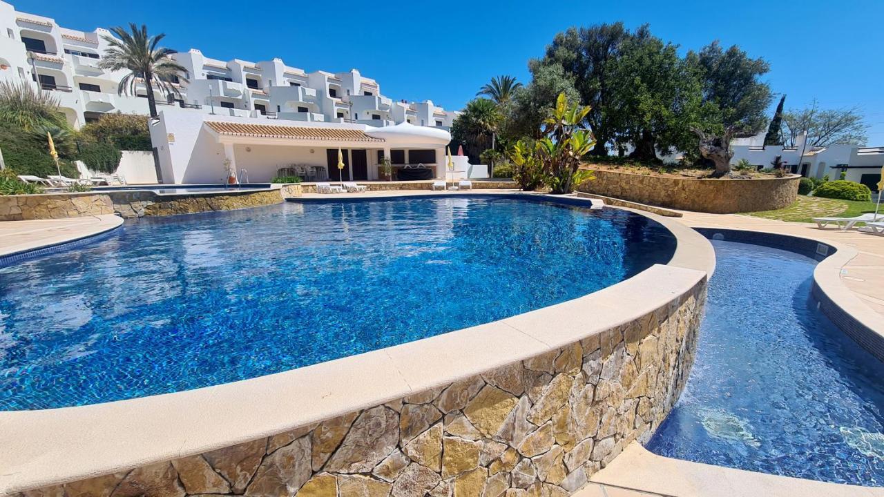 Green And Blue View Apartment Albufeira Exteriör bild